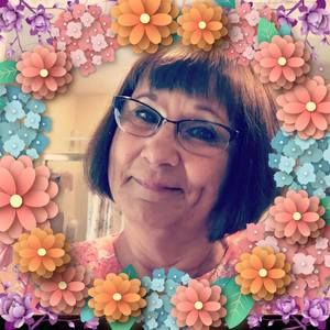 Meet your Posher, Connie